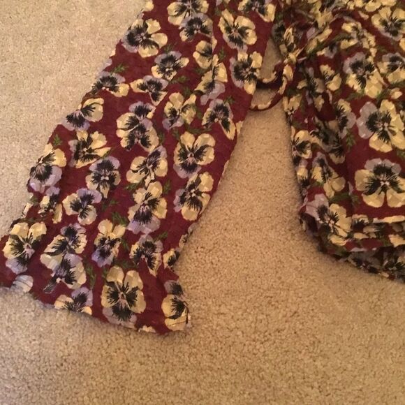 Madewell Drawstring Ruffle-Hem Top in Viola Floral - Picture 6 of 8